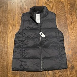 NWT Gap Coldcontrol Puffer Vest